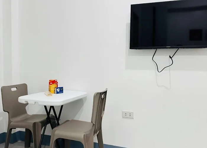 Flm Apartelle * Manille